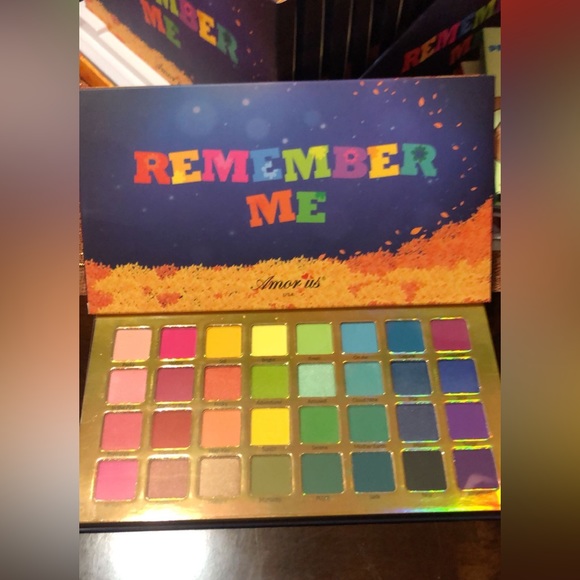 Eyeshadow bundle - Picture 5 of 6